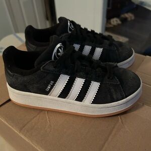 Used Adidas Black and White Sneakers Classic Design without original box